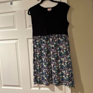 T-shirt dress with printed skirt